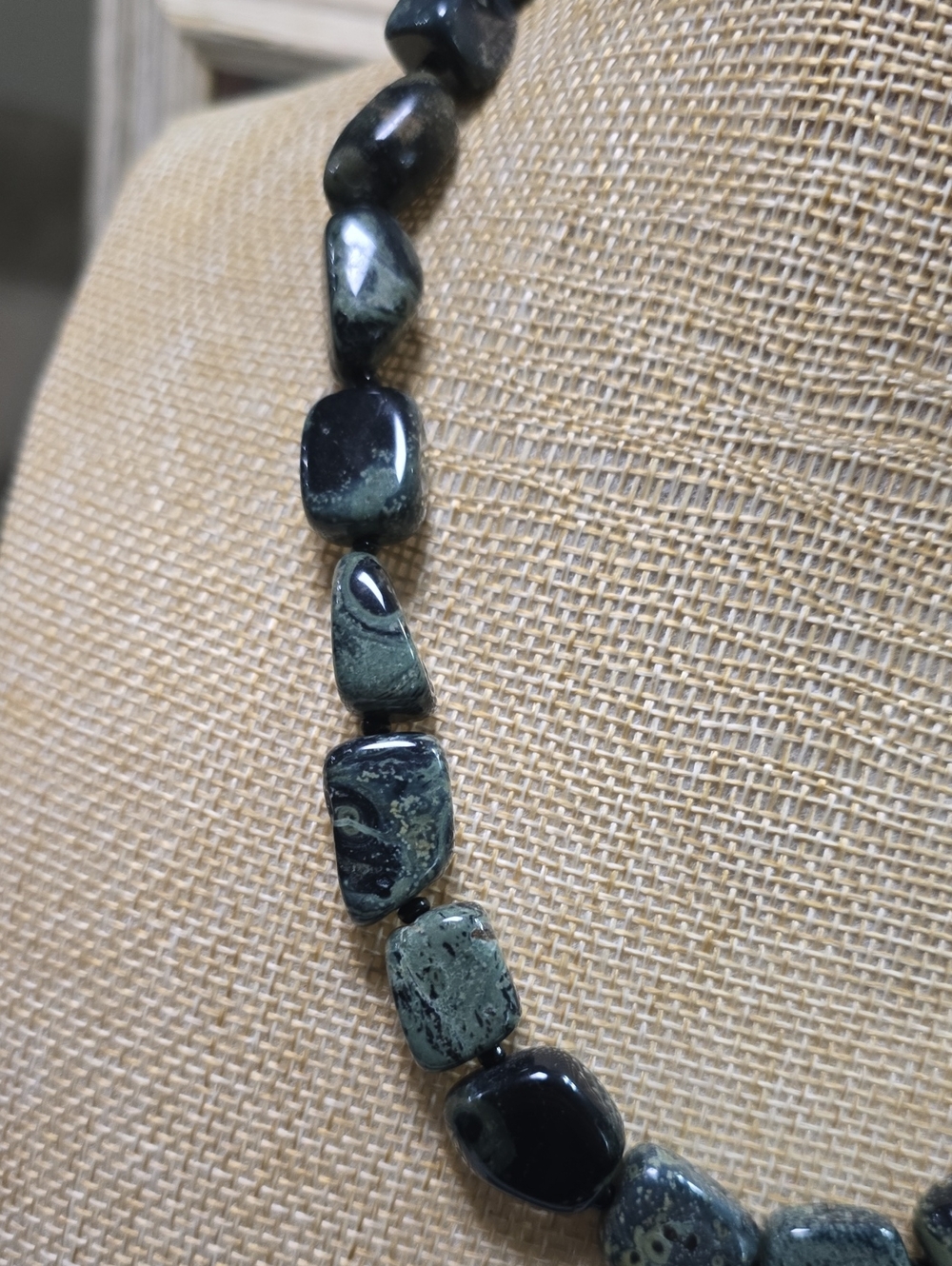 You & I Green Kambaba Jasper Stone Chunky Necklace - Picture 4 of 8